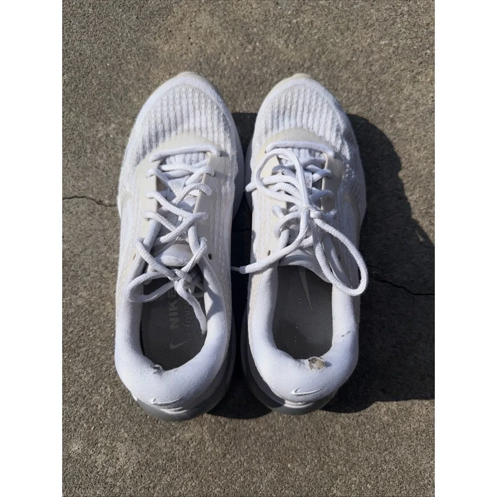 Nike Journey Run Womens Road Running Shoes FJ7765-102 Sz 8.5